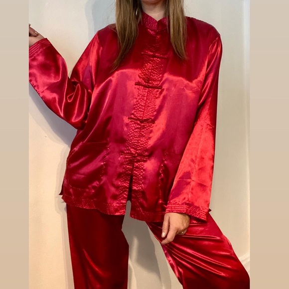 Gorgeous silky PJ set - Picture 3 of 13